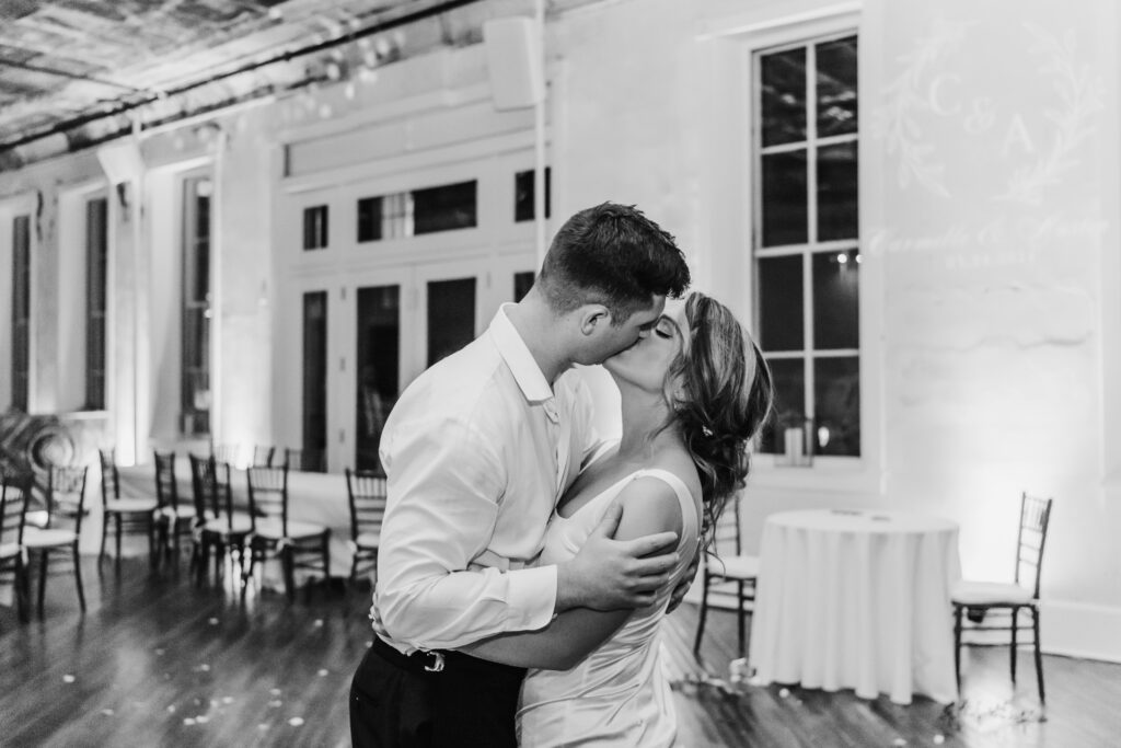 bride and groom final dance at wedding in lancaster pennsylvania